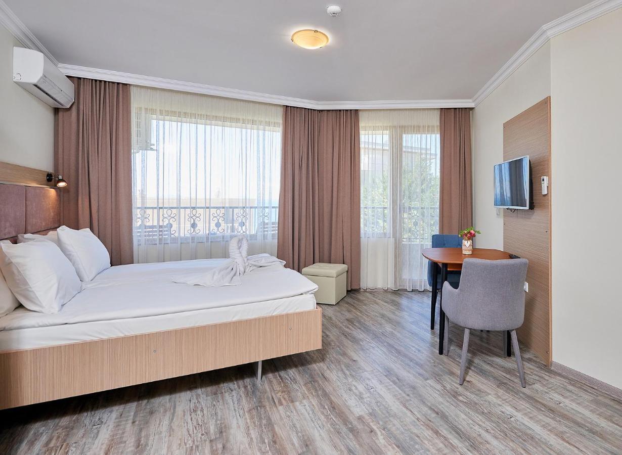 Crotiria Beach - Aparthotel Pomorie Esterno foto