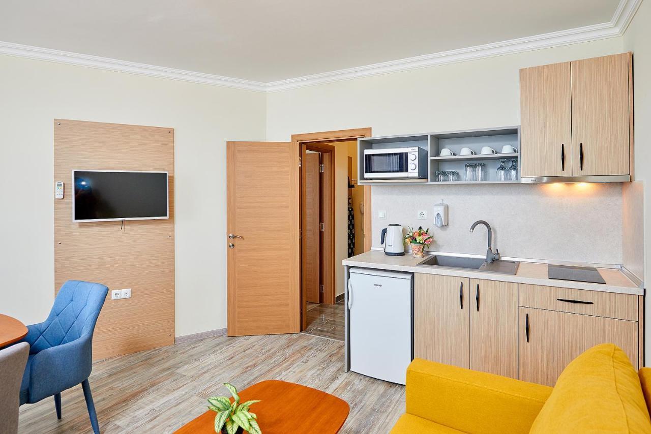 Crotiria Beach - Aparthotel Pomorie Esterno foto